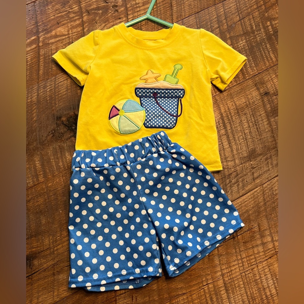 Yellow & Blue Polka Dot Kids Beach Set